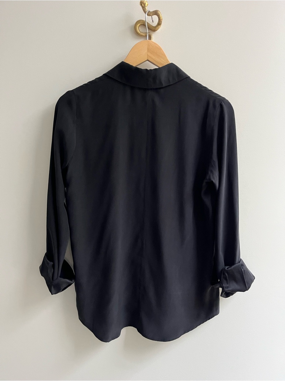 Frame Matte Black 100% Silk Charmeuse Button Down Collared Shirt XS - Picture 2 of 7